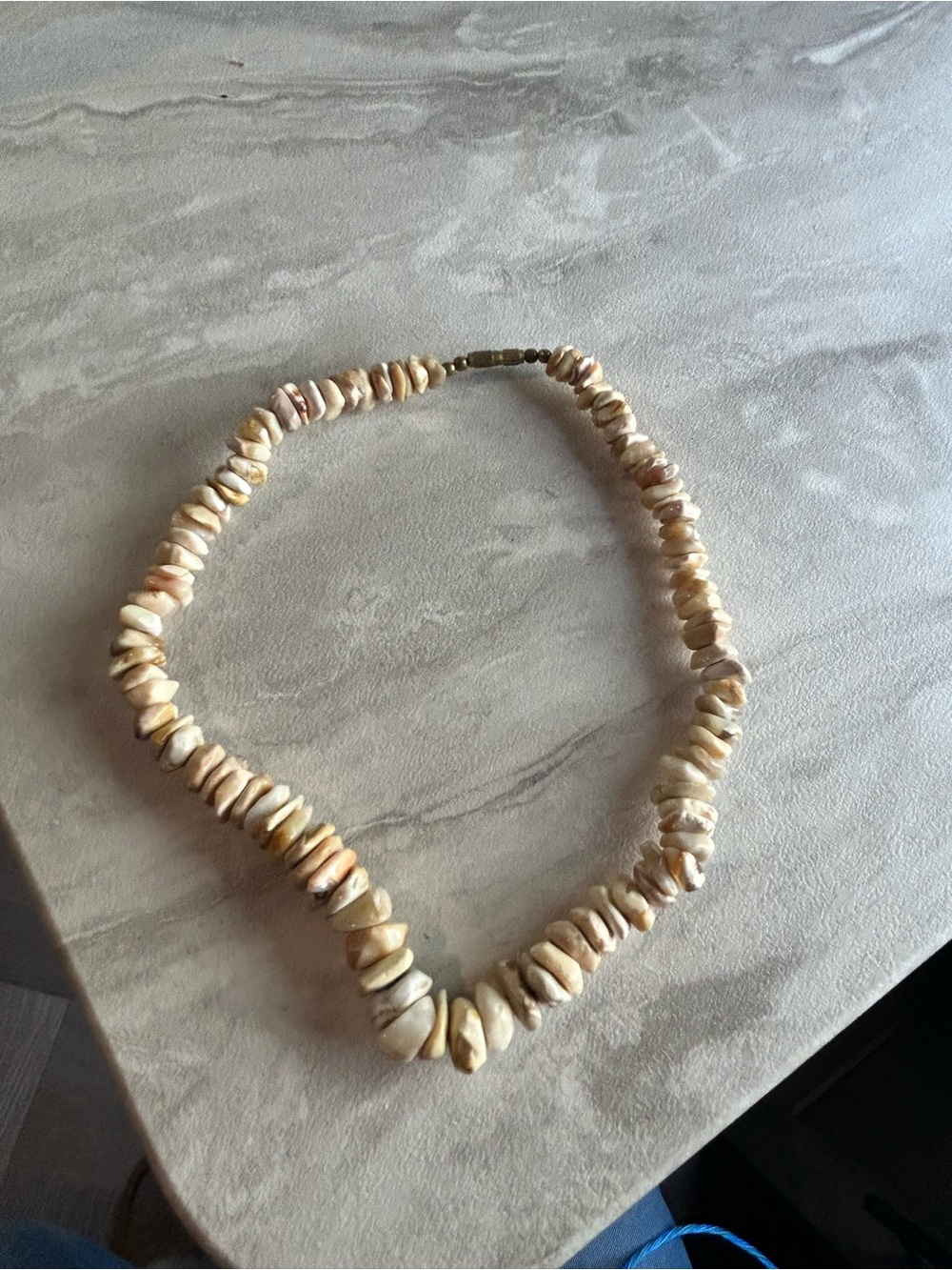 4/$50 Natural Agate Bead Necklace - Cream Tones